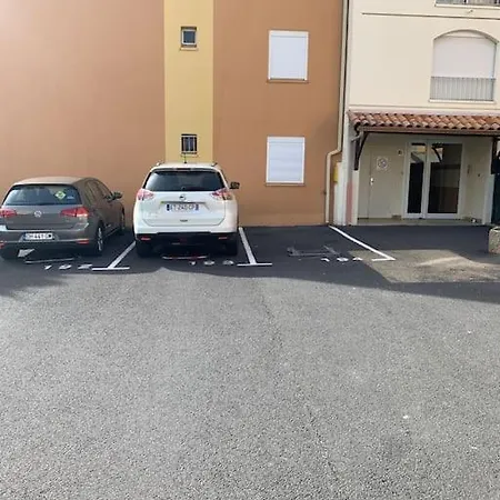 Le Cocon Bleu Superbe T2 Tout Confort Proche Golf Plages Aqualand Et Ile Des Loisirs 1 Place Parking Privative Апартаменти