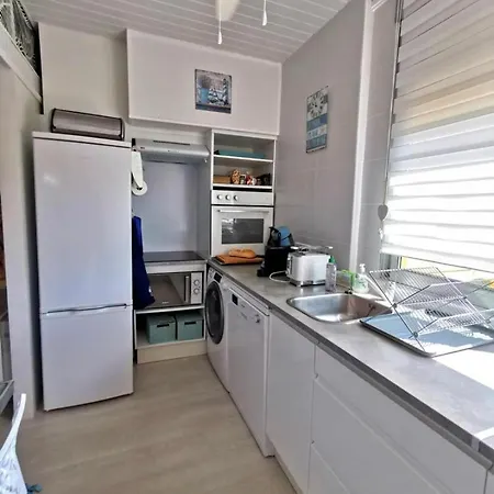 Le Cocon Bleu Superbe T2 Tout Confort Proche Golf Plages Aqualand Et Ile Des Loisirs 1 Place Parking Privative Апартаменти Агд
